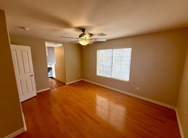 Building Photo - 3 Bedroom in Beautiful Ahwatukee Foothills Club West!  Available 7/1