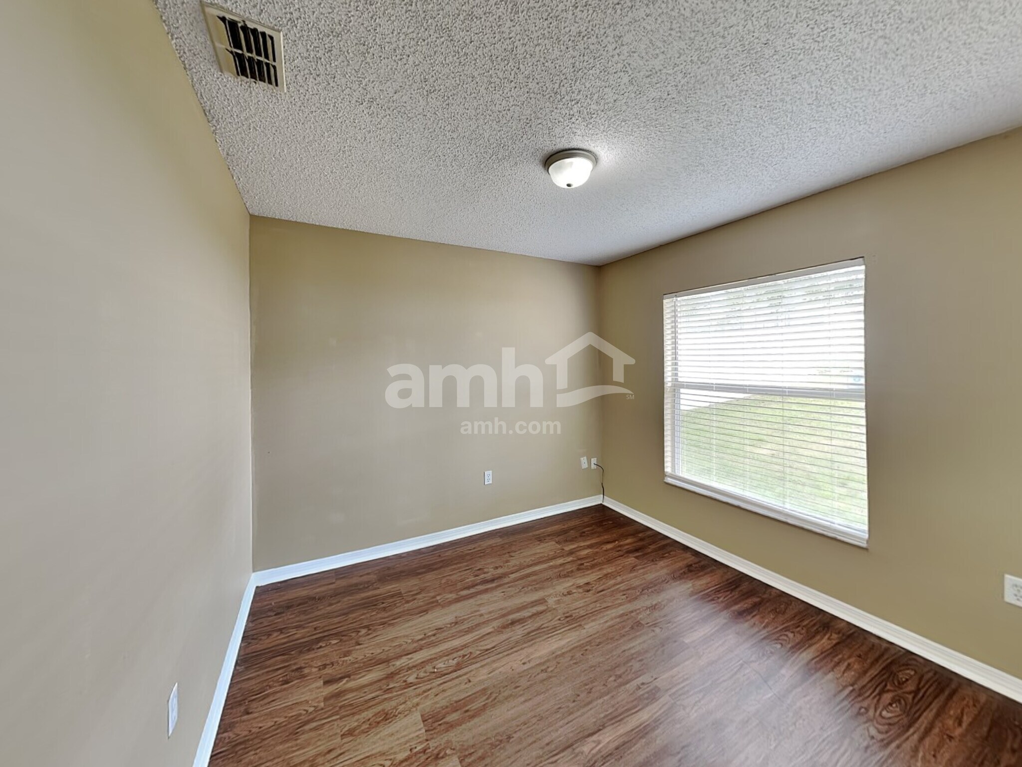 Building Photo - 15628 Greater Groves Blvd