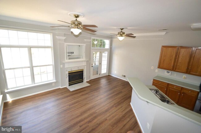 Building Photo - 25492 Freda Ln