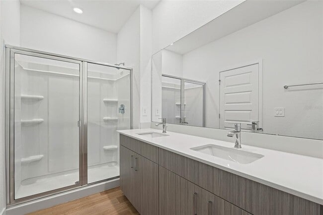 Building Photo - 8025 Gulfstream Ct