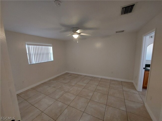 Building Photo - 611 SE 5th St