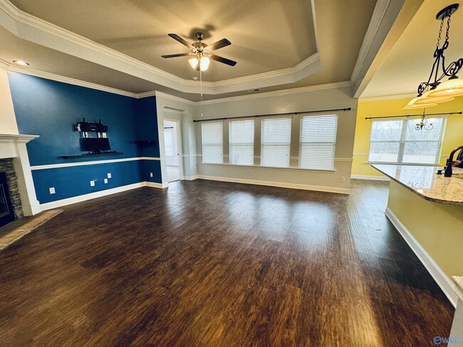 Building Photo - 26764 Mill Creek Dr