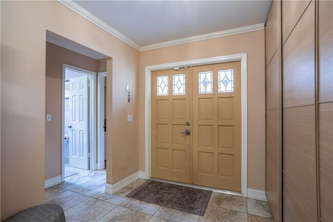 Building Photo - 7618 Solimar Cir