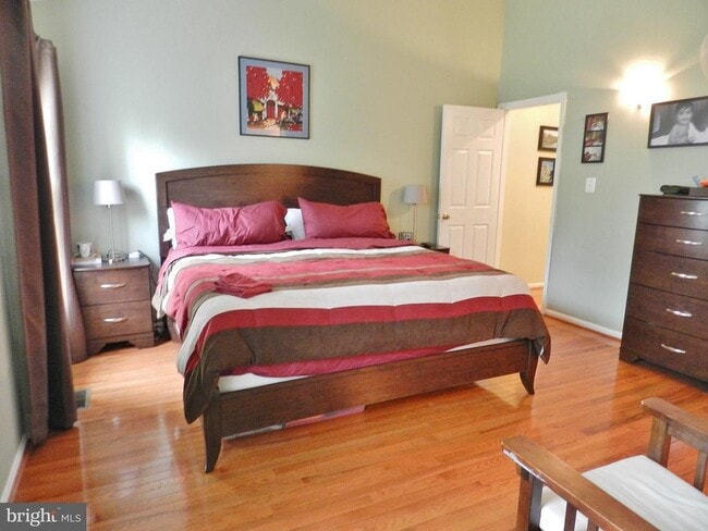 Building Photo - 4235 Fox Lake Dr