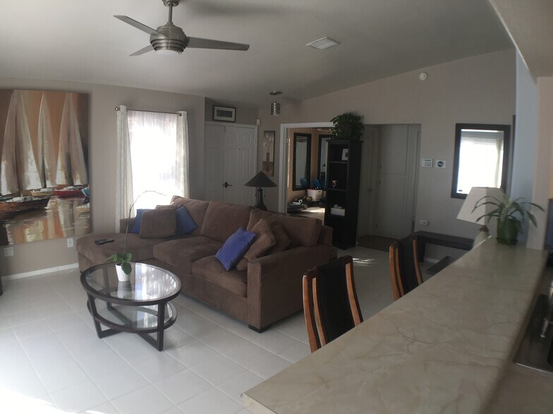 Building Photo - 68820 Risueno Road