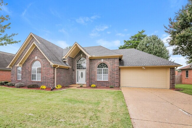 Building Photo - 5395 Philgrove Way