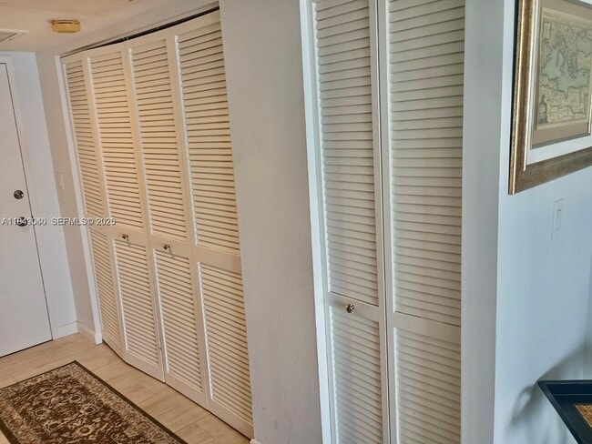 Building Photo - 11111 Biscayne Blvd