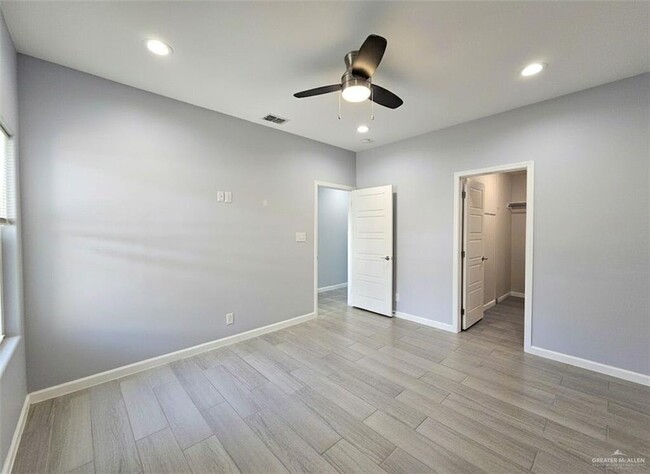 Building Photo - 17 Saketa Ln