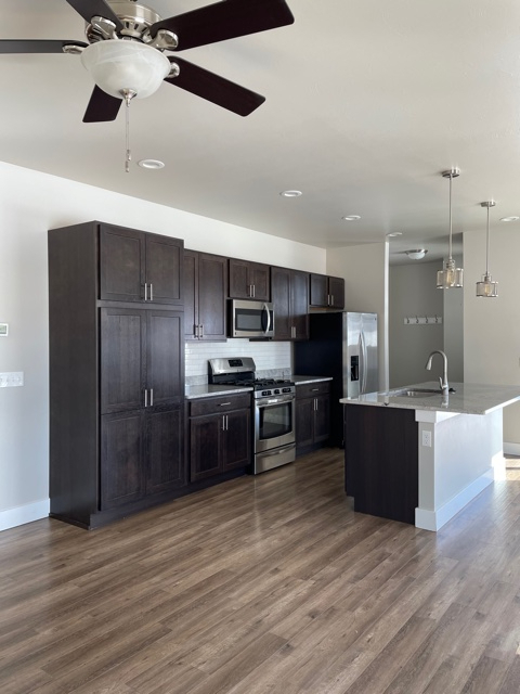 Building Photo - 18 Sakers Way