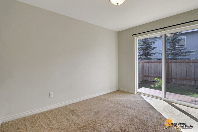 Building Photo - 6214 Ophir Dr