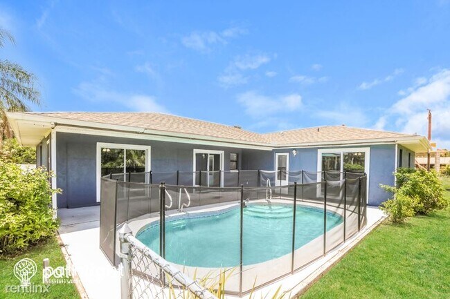 Building Photo - 3 br, 2 bath House - 4850 Brickell Drive UNIT