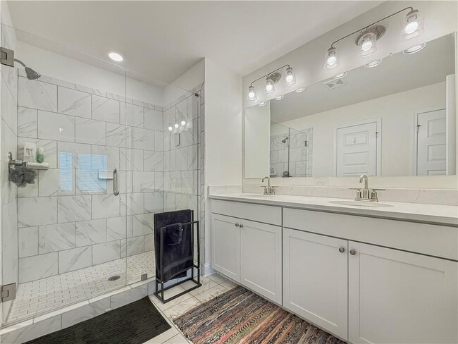 Building Photo - 1160 Kendron Ln