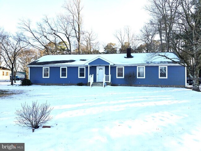 Building Photo - 29325 W Line Rd