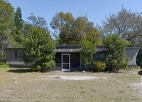 Building Photo - CUTE!  2 BEDROOM / 1 BATH MANUFACTURED HOM...