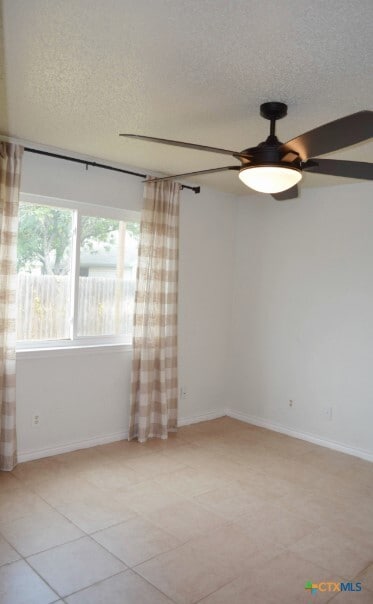 Building Photo - 2505 Hemlock Dr