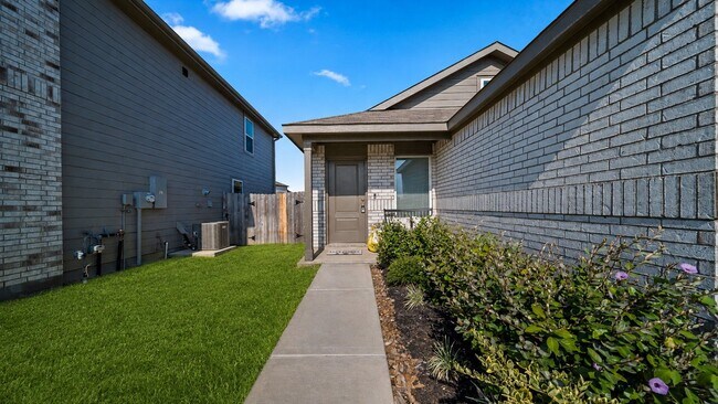 Building Photo - 14974 N Ascot Bend Cir