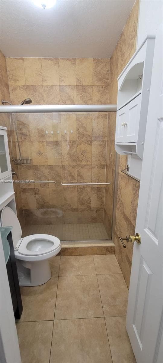 Building Photo - 375 E 14th St