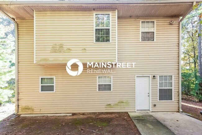 Building Photo - 2055 Harvest Cir