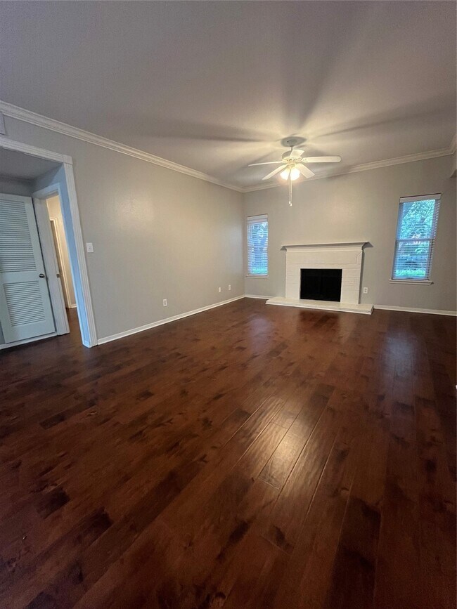 Building Photo - 4041 Law St