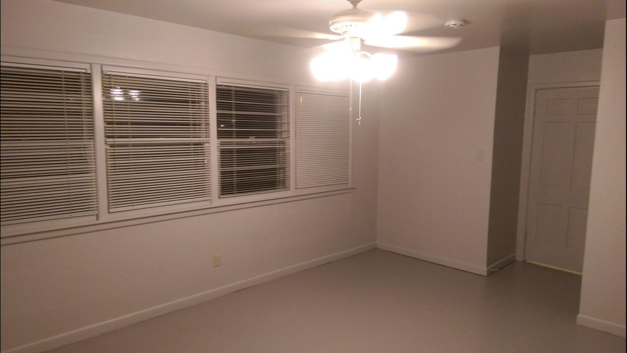 Master bedroom - 4016 46th St