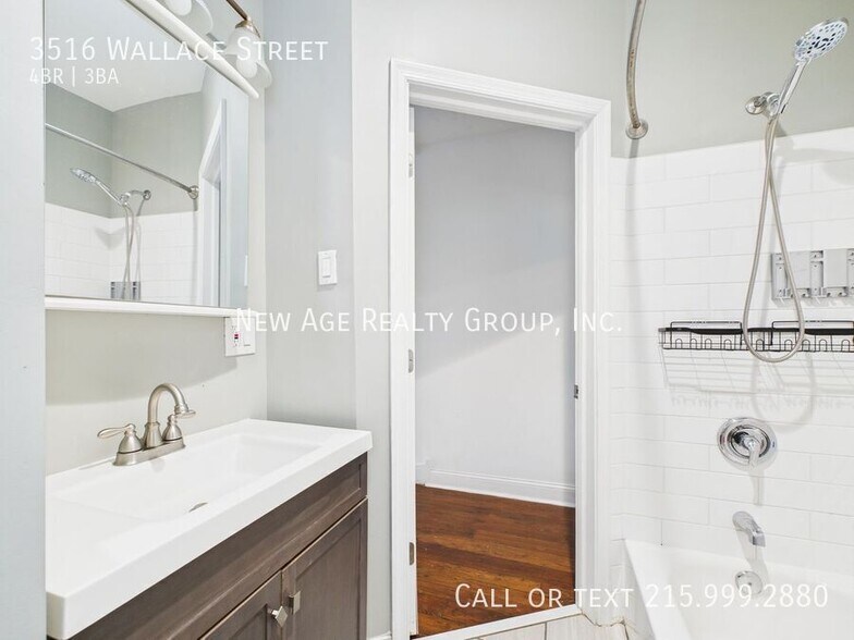 Building Photo - 3516 Wallace St