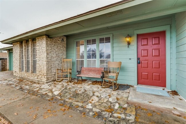 Building Photo - 12304 Bent Cedar Cove