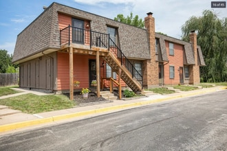 Building Photo - Millwood Townhomes & Apartments - Receive a $500 rent credit when you lease with us.