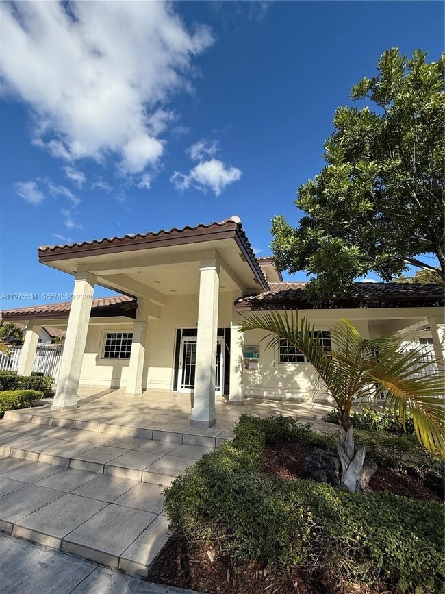 Building Photo - 8851 NW 112th Ave