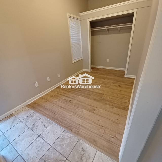 Building Photo - 4413 Umatilla St