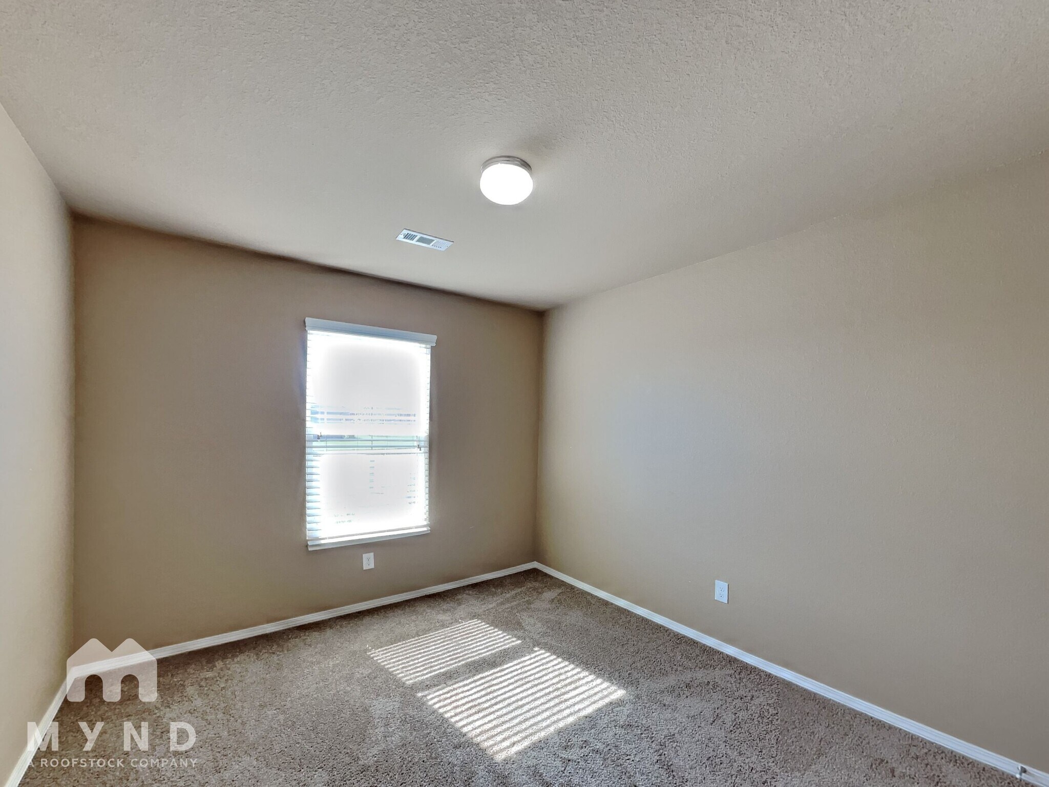 Building Photo - 12405 Solandra Cir