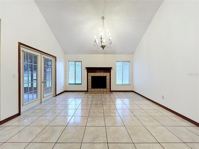 Building Photo - 4119 Waterview Loop