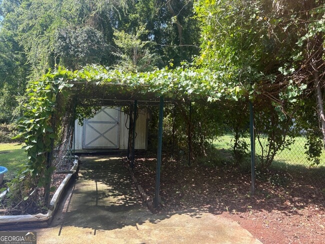 Building Photo - 5690 Cypress Dr