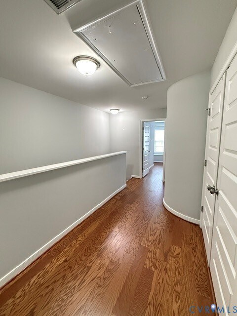 Building Photo - 8057 Ellendale Dr