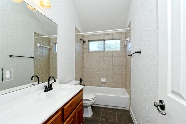 Building Photo - 2712 Brubeck Bend