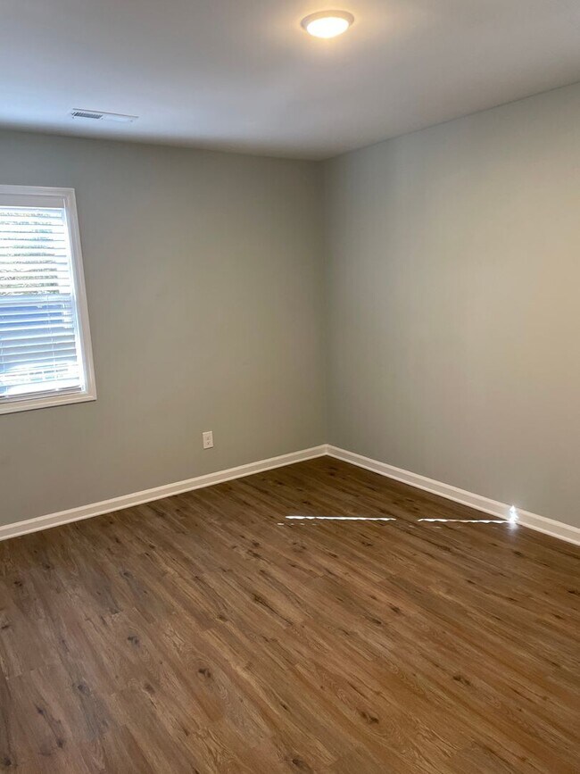 Building Photo - Charming Fully Renovated 2-Bedroom, 1.5-Bath Home for Rent, Lawn Maintenance and W/d Units Included