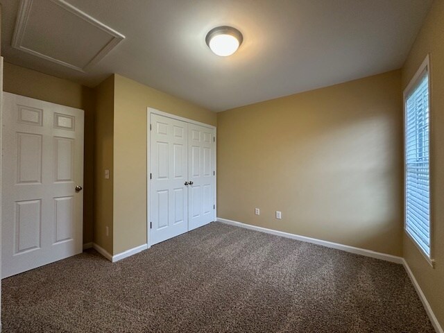 Building Photo - 5617 Sycamore Glen Rd