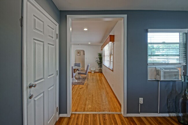Building Photo - 2338 W 239th St