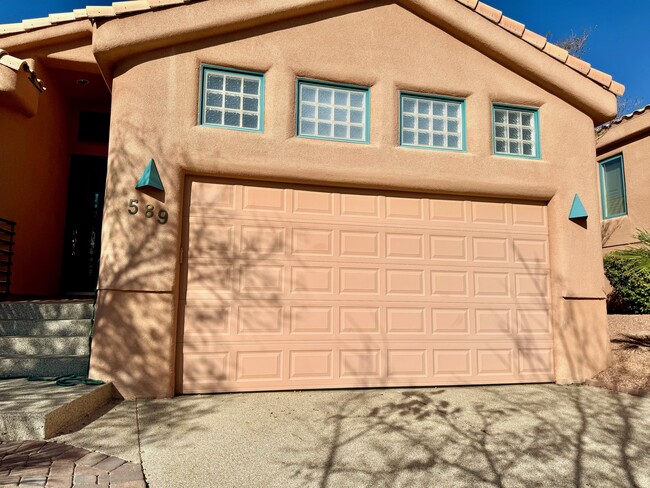 Front Garage Enterance - 589 Summit Ct