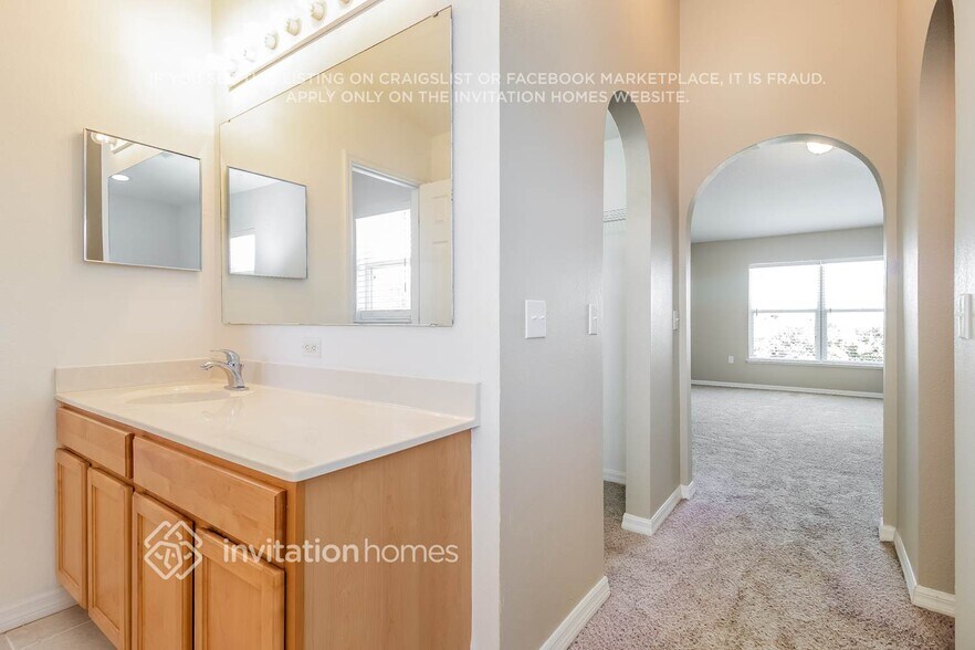 Building Photo - 1838 Corner Meadow Cir