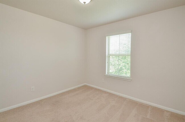 Building Photo - 5610 White Camelia Ct