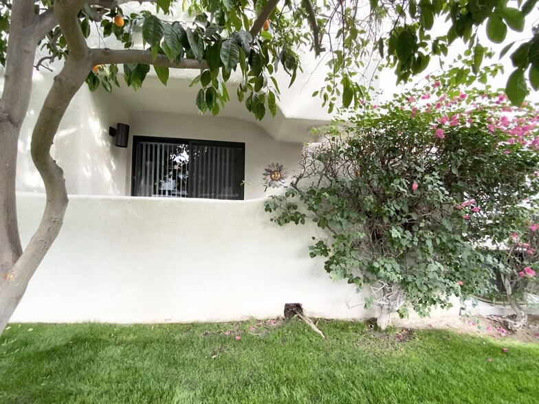 Building Photo - 351 N Hermosa Dr