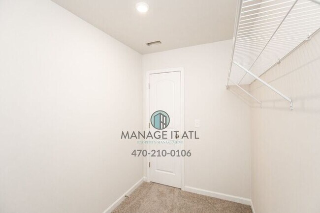Building Photo - Beautiful 5 Bedroom Home in Jefferson!
