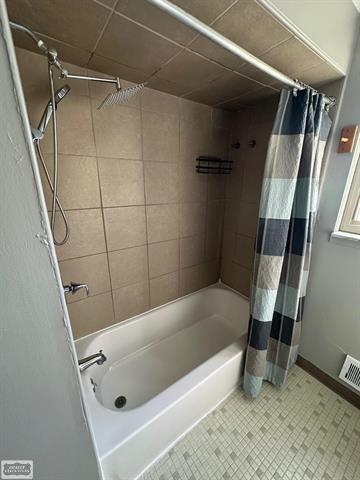 Building Photo - 16460 Bowman St