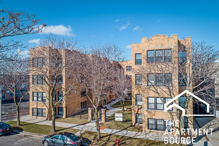 Building Photo - 2618 N Rockwell St
