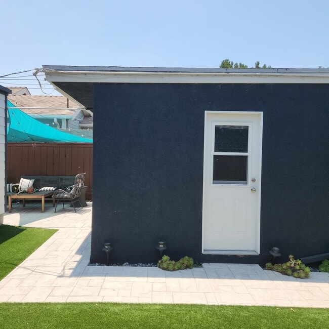 Building Photo - Northpark 3bed 1 bath house, Upgraded in  ...