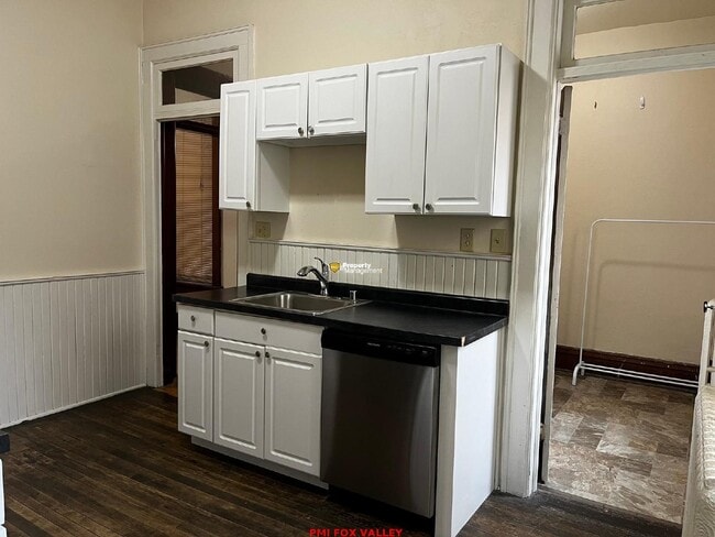 Building Photo - 136 High Ave