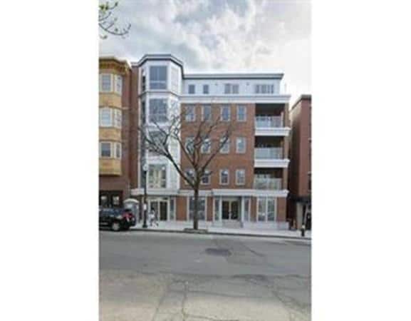 Building Photo - 339 W Broadway