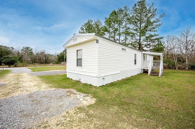 Building Photo - 144 Katie Eubanks Rd