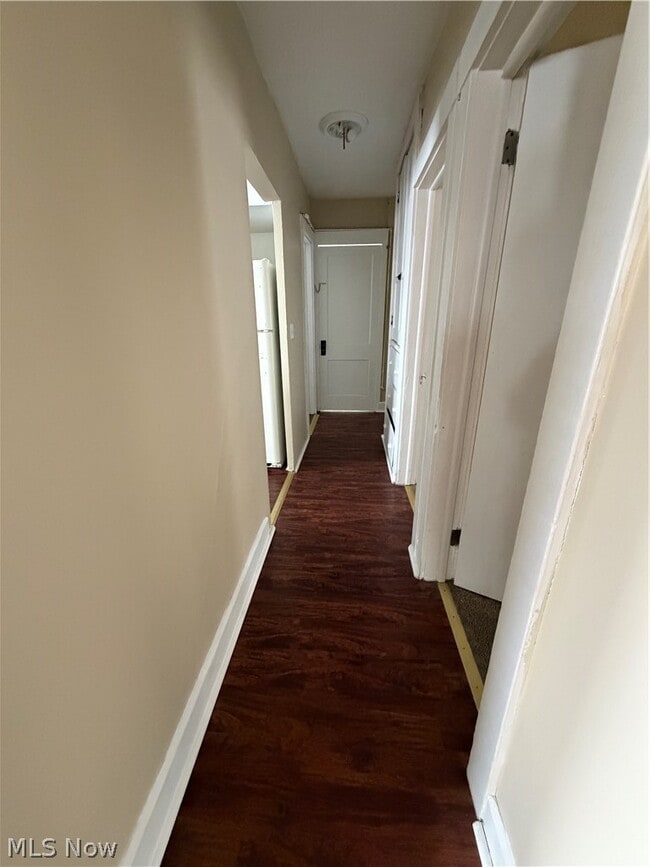 Building Photo - 1870 Cordova Ave