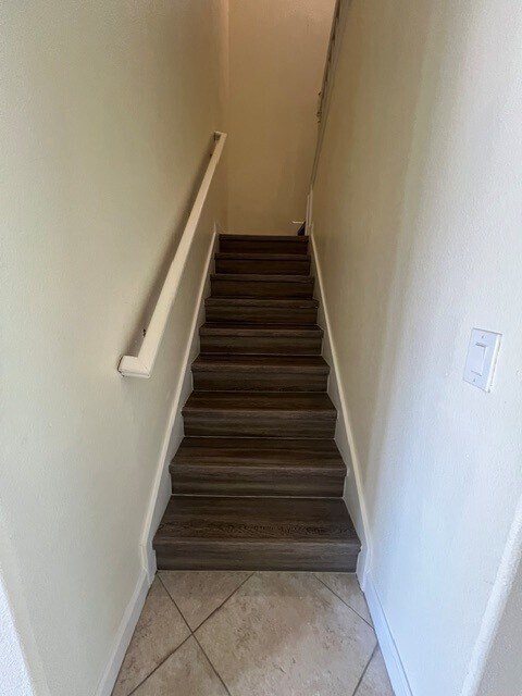 Building Photo - 7329 Auburnwood Ln